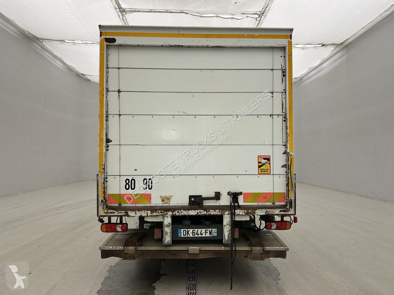 Camion Volvo FL 240