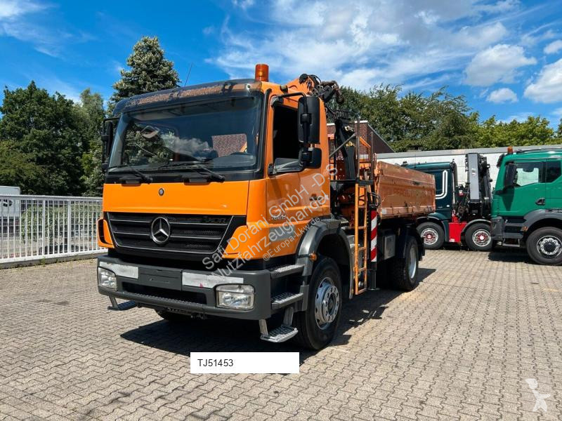 شاحنة Mercedes PKG 12001