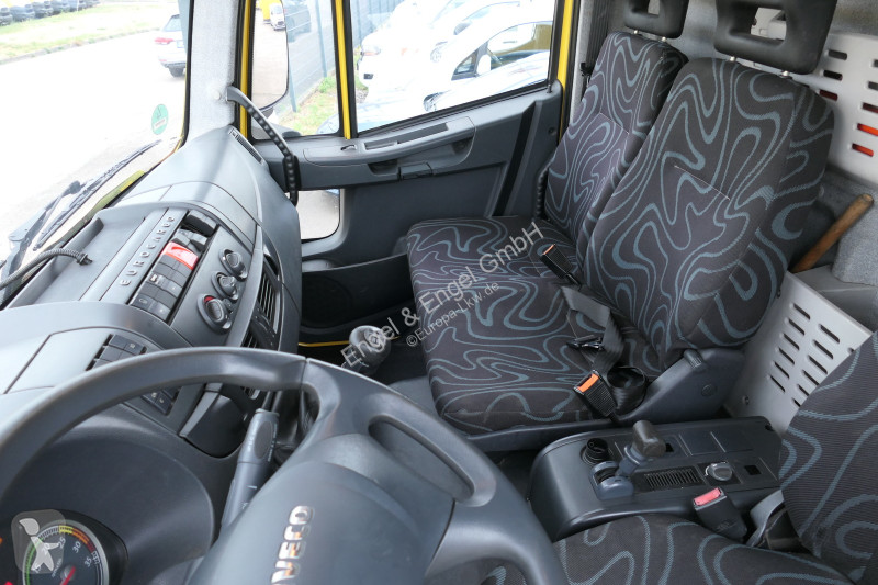 شاحنة Iveco EuroCargo ML 120 E 28 AHK LBW