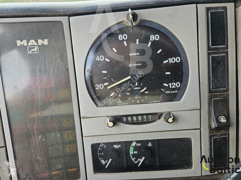 شاحنة MAN