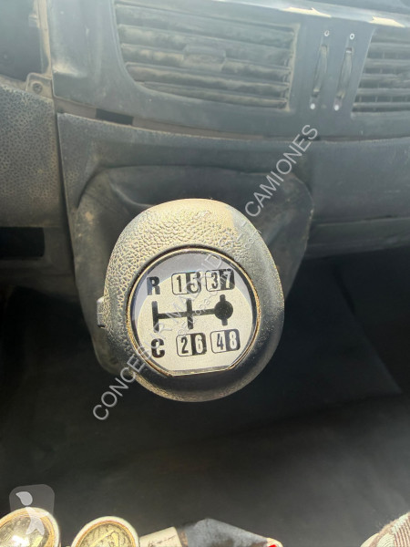 شاحنة Iveco  120E25