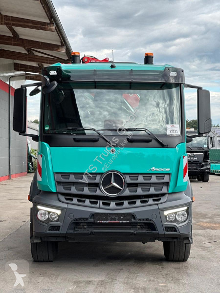 Camión Mercedes 1832 K 4x2 MEILLER & FASSI...