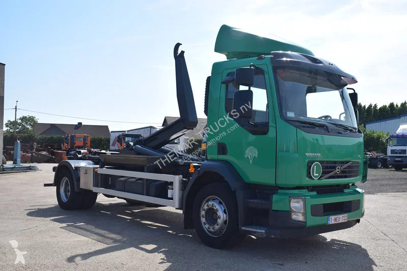 شاحنة Volvo 240 Hooklift 14 T.