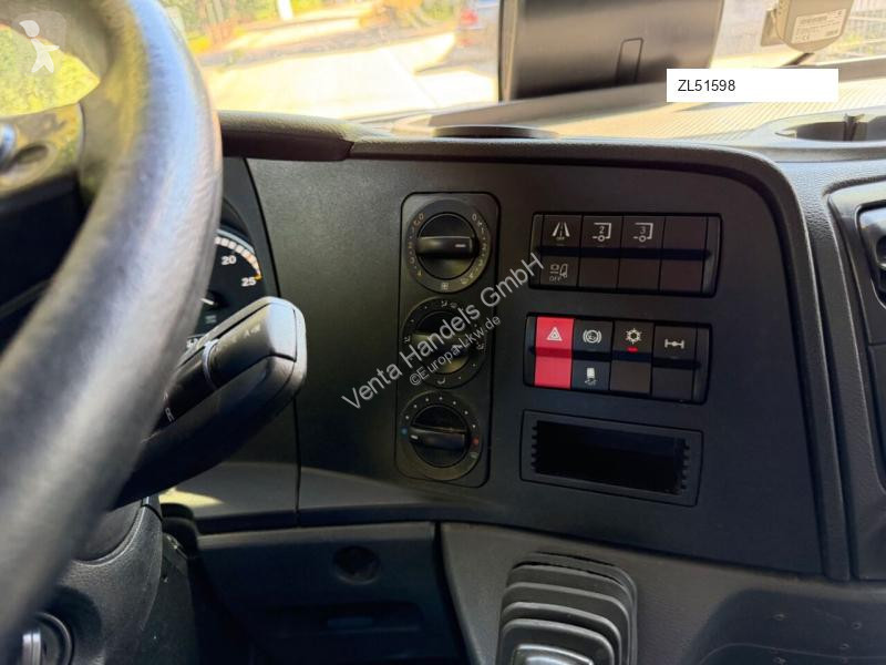 Mercedes 1218 truck