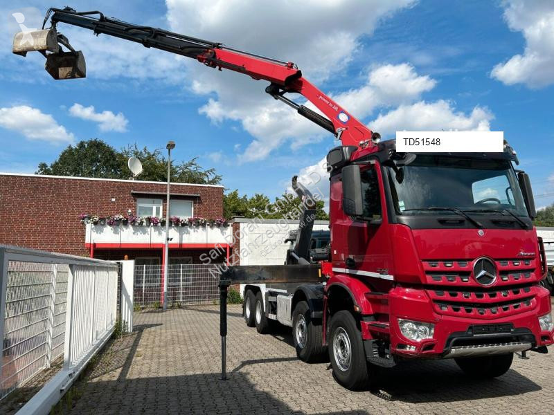 Camion Mercedes 2430