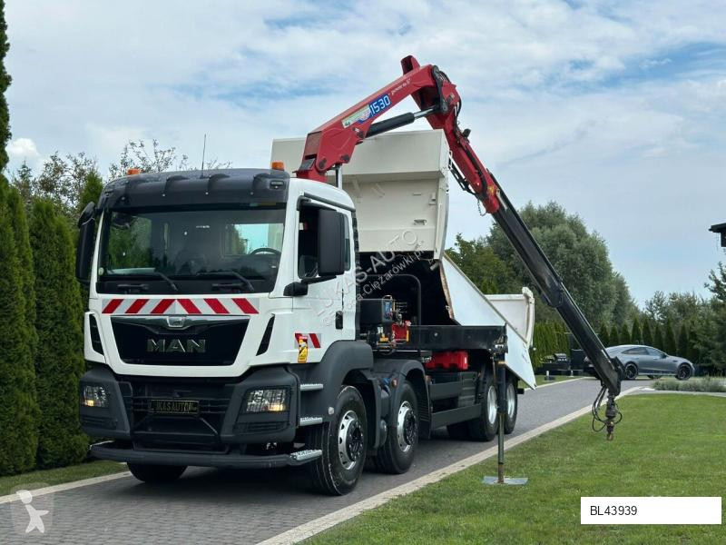 شاحنة MAN TGS 440 / 8x4 /CRANE HMF 1530/ TIPPER