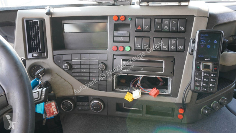 شاحنة Volvo 450 Euro 6 Kühlkoffer Carrier LBW Lift