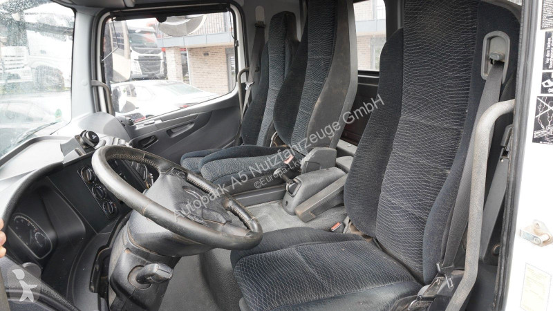 شاحنة Mercedes 823 Dreiseitenkipper Kipper Meiller