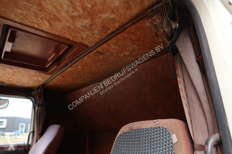 شاحنة Volvo F 12 -20 6x2
