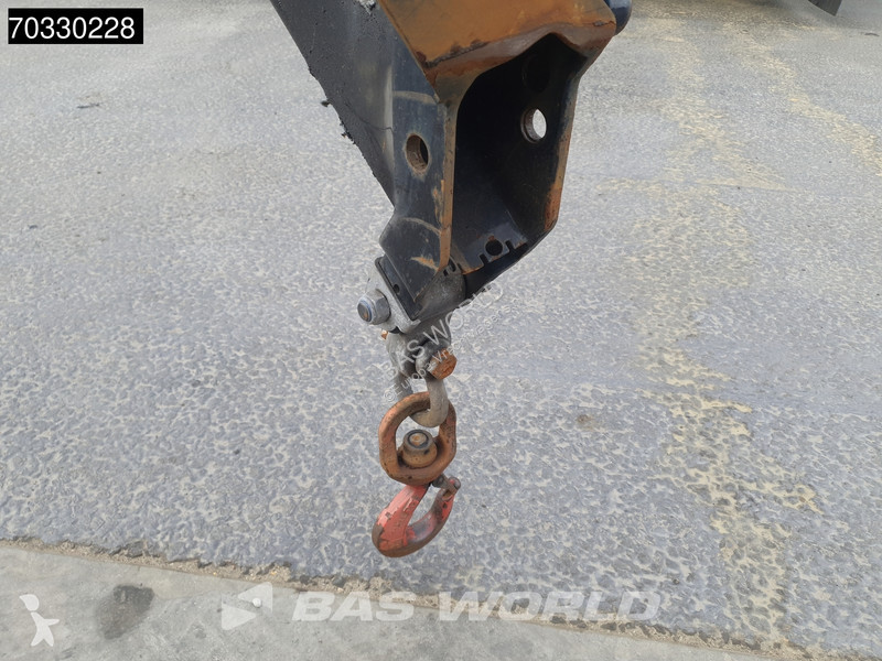 شاحنة Volvo 280 4X2 18tons truck HMF 1120K-RC...