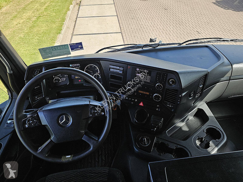 شاحنة Mercedes ACTROS 2643