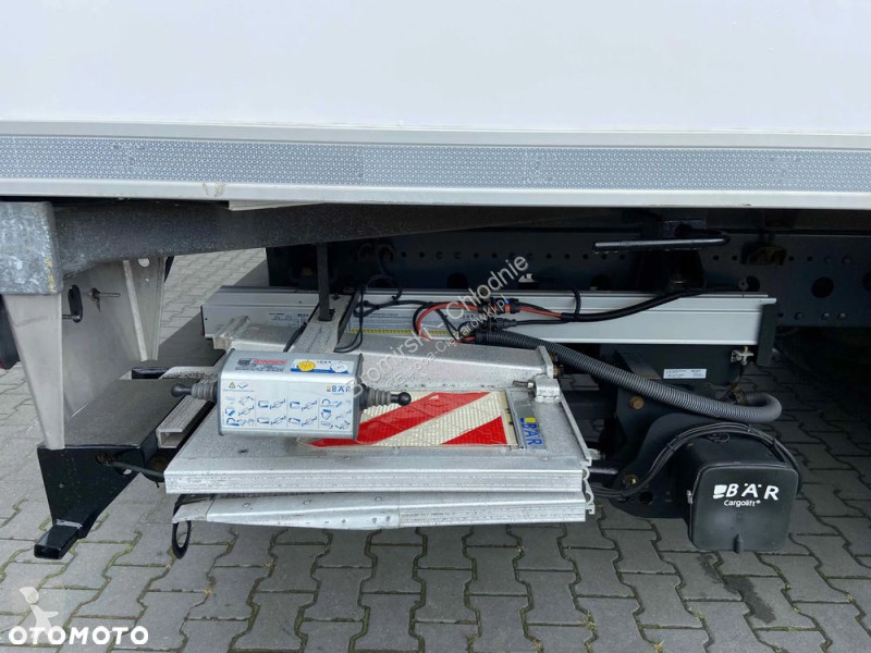 شاحنة Mercedes ATEGO CARRIER SUPRA 1050...