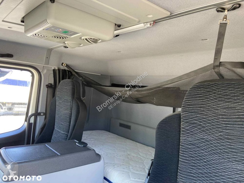 شاحنة Mercedes ATEGO 1630 SYPIAA CARRIER SUPRA...