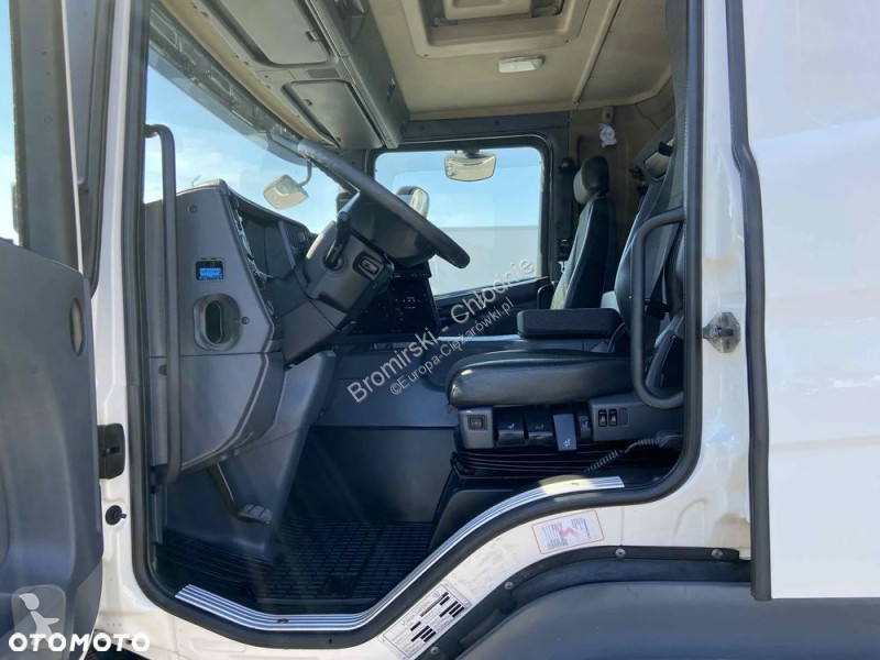 شاحنة Scania P 370 CHŁODNIA THERMO KIN T 1000 R...