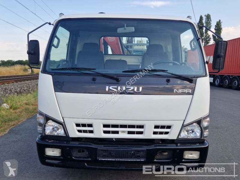 Kamión Isuzu NPR