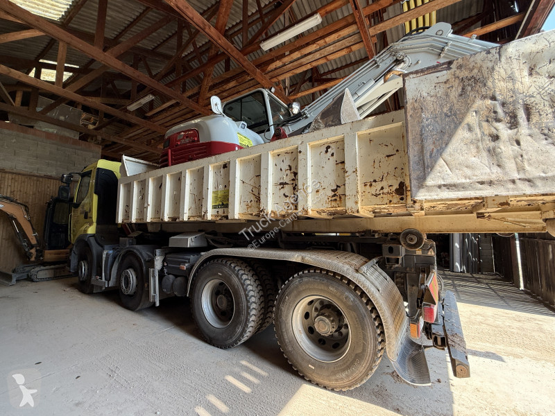 شاحنة Renault  PREMIUM