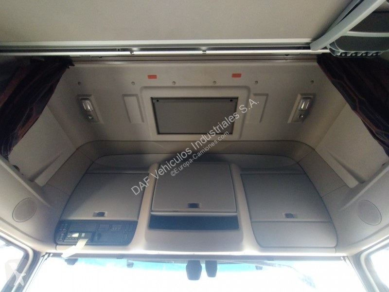شاحنة DAF 480 FAR 6X2 R