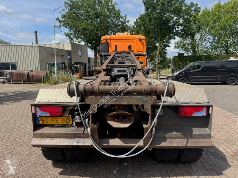 شاحنة MAN TGA 8X4 EURO 4 / STEEL SUSPENSION