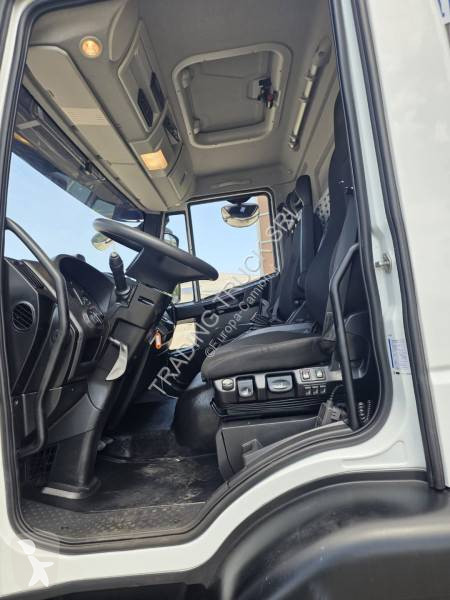 شاحنة Iveco