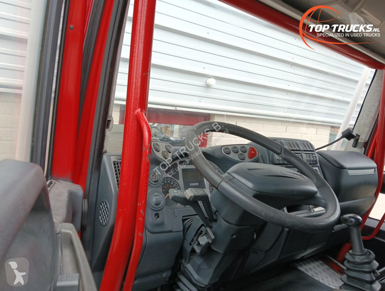 شاحنة Iveco 140 E24 4x4 -4,000 ltr - -...