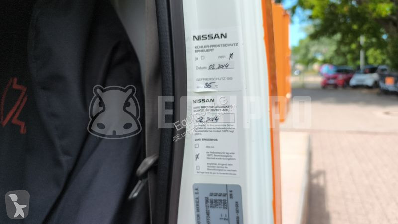 Camion Nissan France Elevateur Topy 100-1