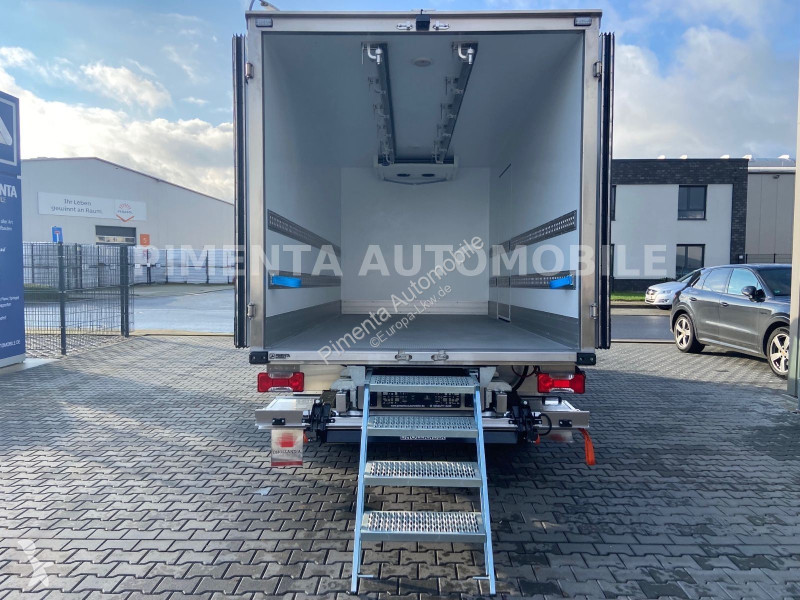 شاحنة Iveco 70C18A8P TK AUT LUFTFED ROHRBAHNEN...