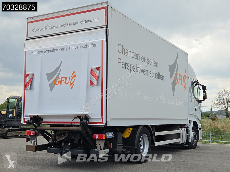 شاحنة Iveco 420 4X2 18t Driving School Manual...