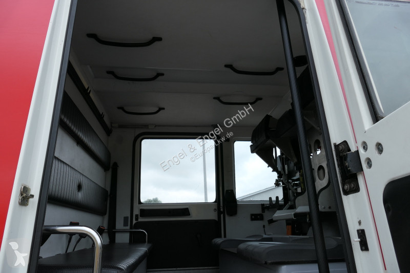شاحنة MAN 10.224 DoKa LHF 16/12 4x4 Wassertank...