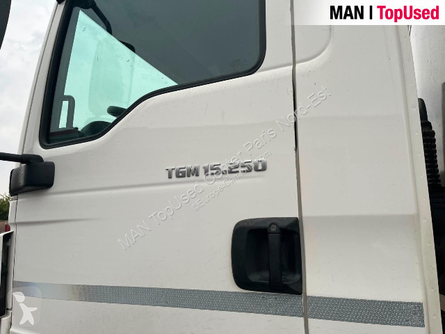 شاحنة MAN TGM 15.250 4X2 BL