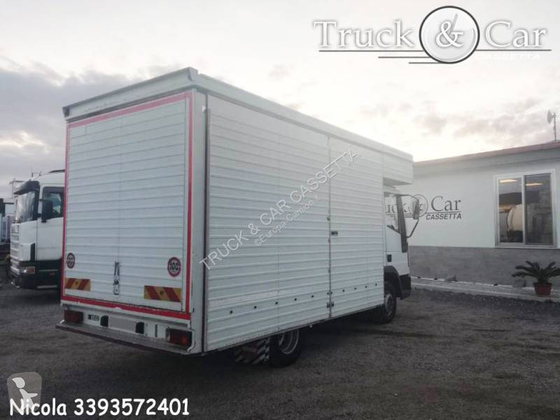 شاحنة Iveco
