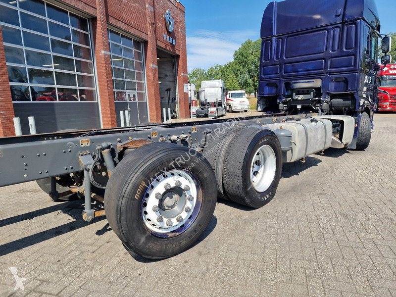 شاحنة DAF 530 6X2 - steel / air - steering axle...
