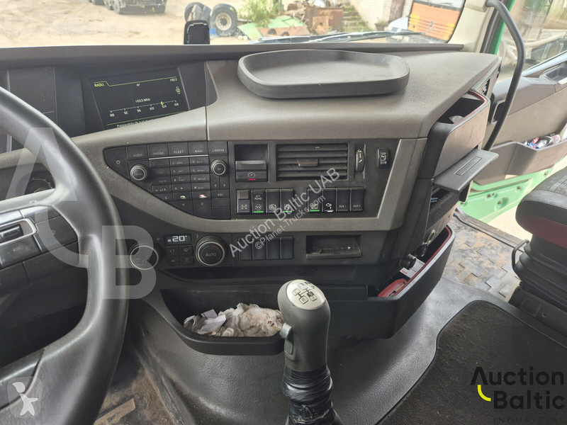 Kamion Volvo 500