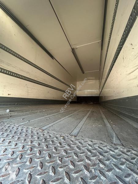 شاحنة DAF 320