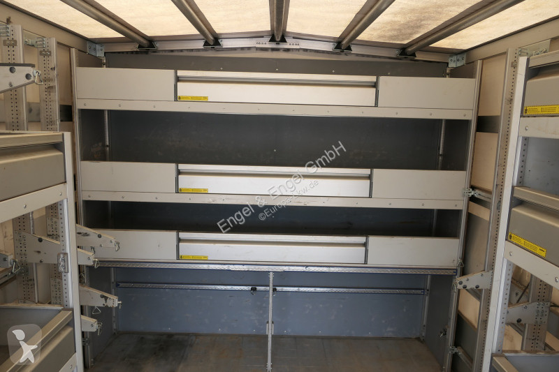 Samochód dostawczy Iveco Daily 70C18H D70C DoKa...
