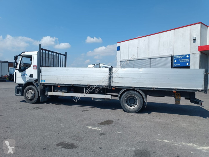 شاحنة Renault D 250 18 t