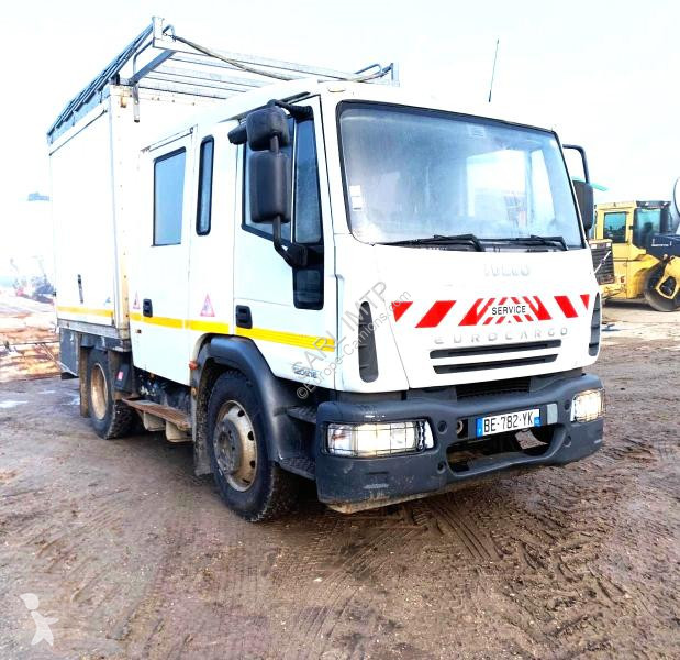 شاحنة Iveco DOUBLE CABINE 120E18