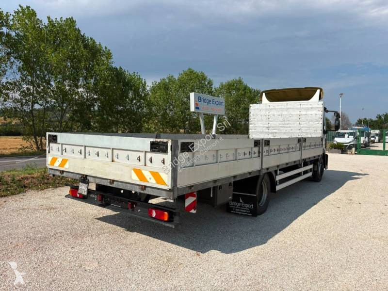 شاحنة Iveco