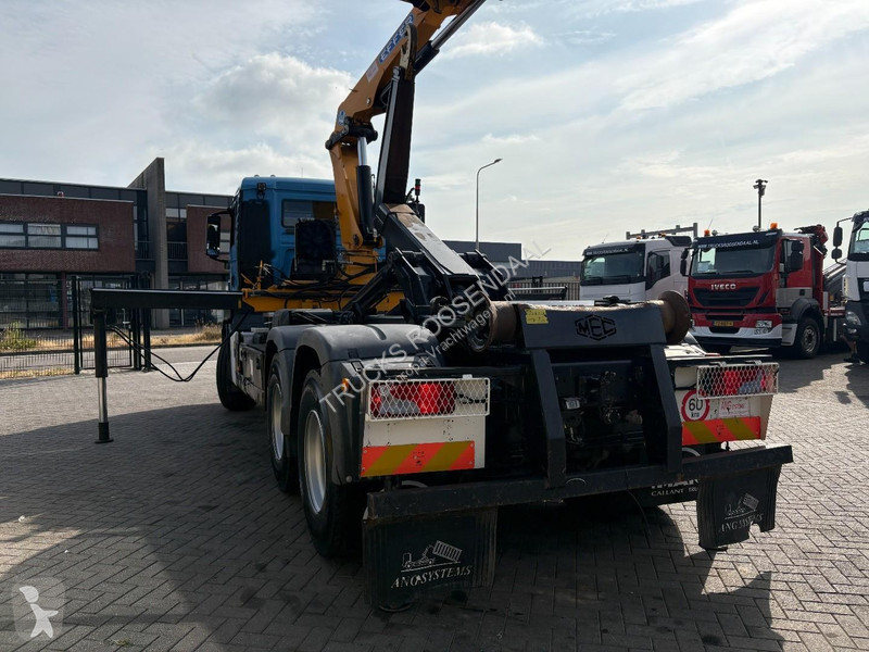 شاحنة MAN 33,360 + EFFER 210/4S 4 X EXT. + JIB...