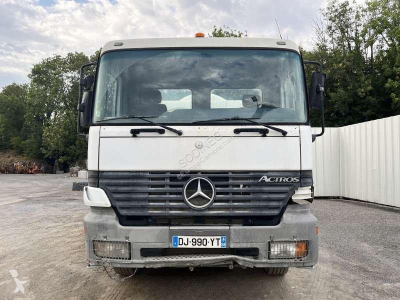 شاحنة Mercedes ACTROS