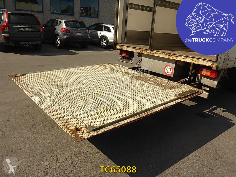 شاحنة Volvo 220