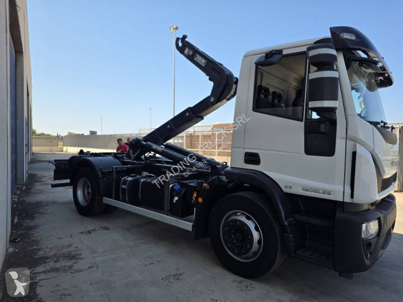 شاحنة Iveco