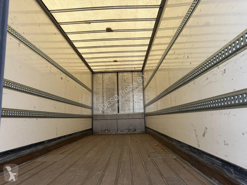 شاحنة Mercedes 1842 + krone trailer combi 115m3
