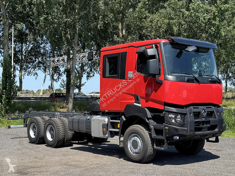 شاحنة Renault K P6X6 Medium Chassis Cabin (4...
