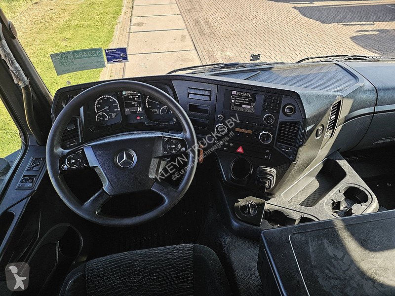 شاحنة Mercedes ACTROS 2643