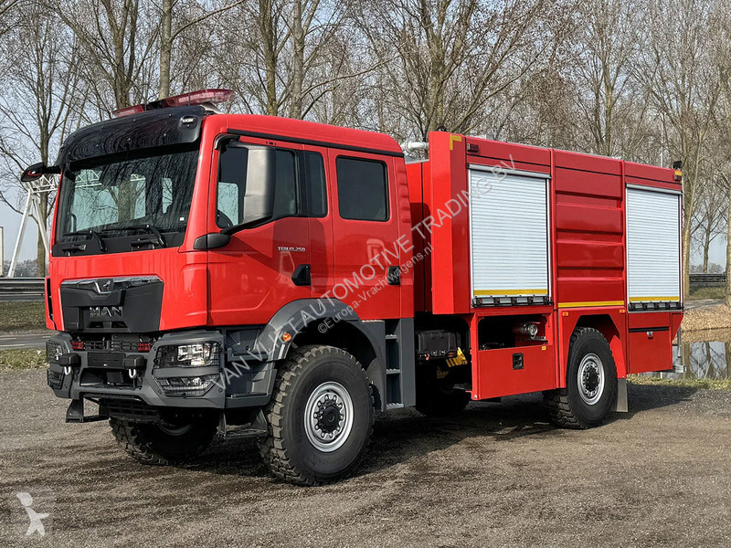 Ciężarówka MAN 18.250 BB CH Fire Fighter Truck...