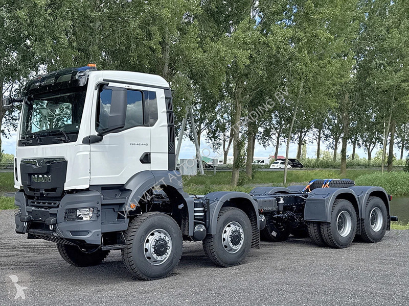 شاحنة MAN 41.440 BB CH Chassis Cabin