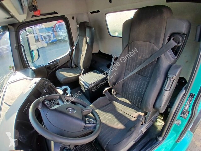 Camion Mercedes AROCS 3742 8x4 Betonmischer...