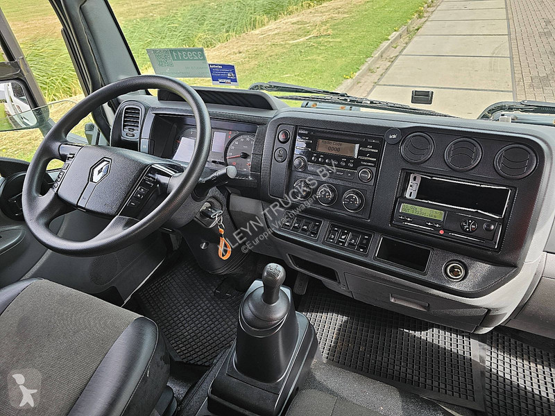 شاحنة Renault D 180