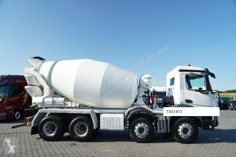 Betonárske zariadenie Mercedes AROCS 3240