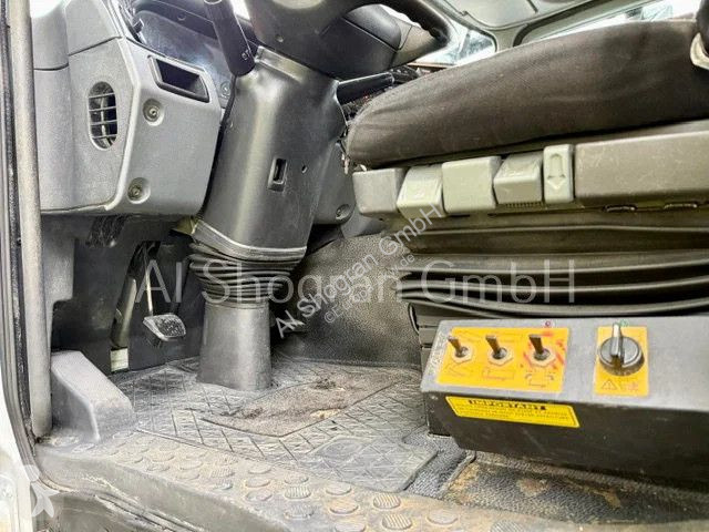 Camion Mercedes 3241 8x4/Abrollkipper+Fassi...